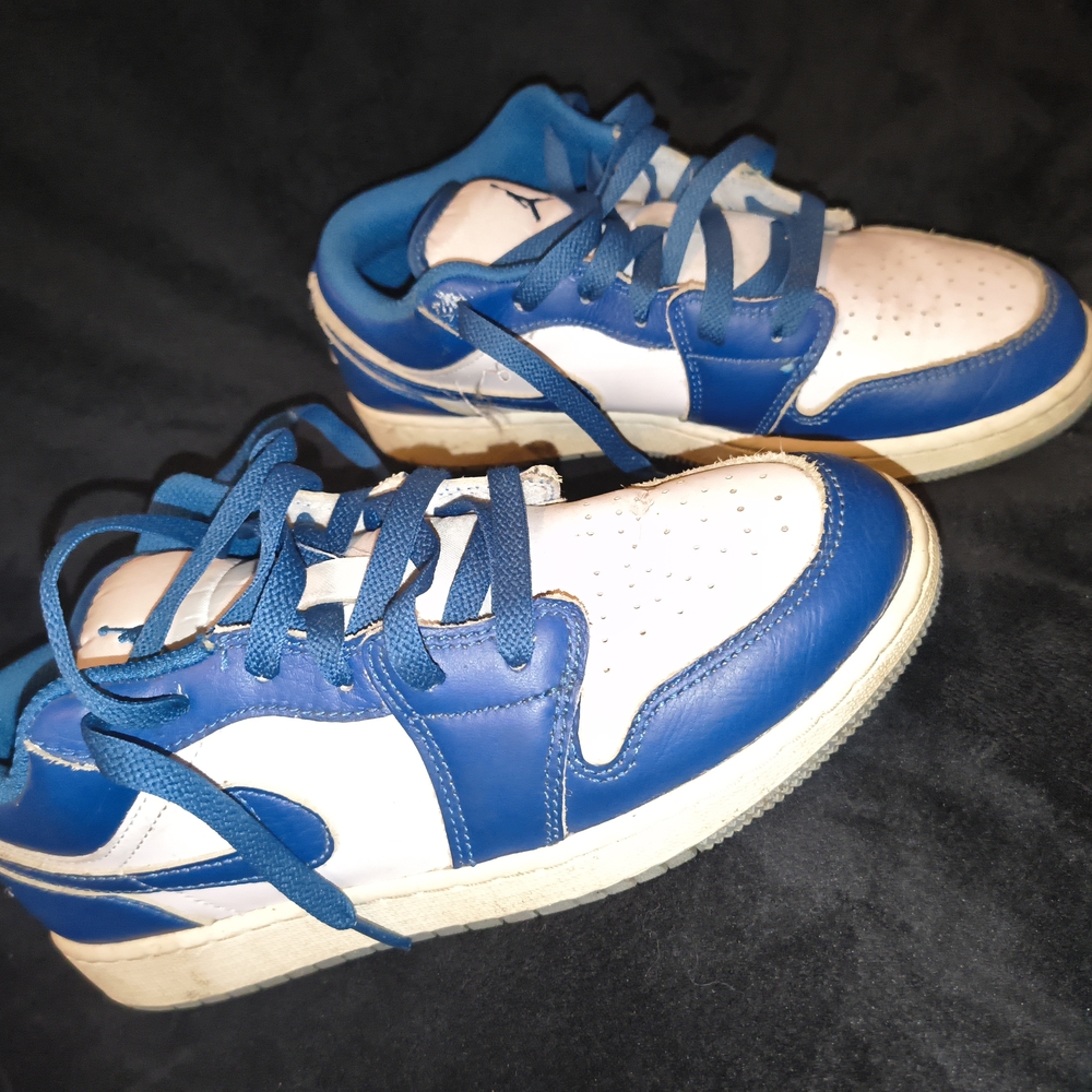 Nike AJ1 Low Size 6.5
